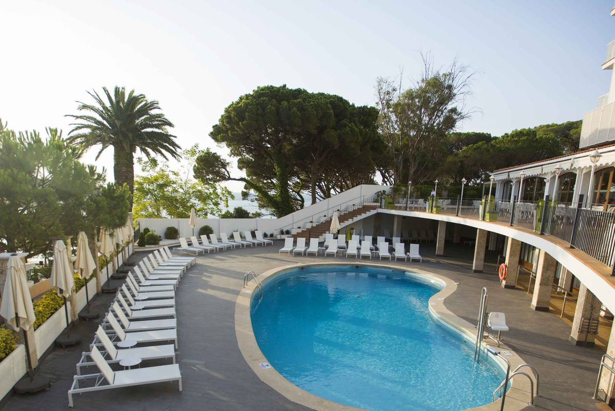 Schwimmbad ilunion caleta park Hotel ILUNION Caleta Park S'Agaró