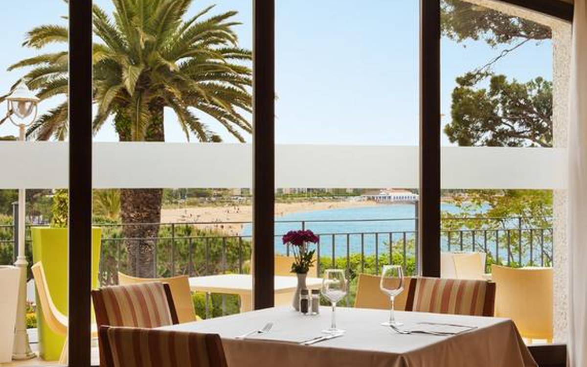 Direkt am strand Hotel ILUNION Caleta Park S'Agaró Direkt am strand Hotel ILUNION Caleta Park S'Agaró